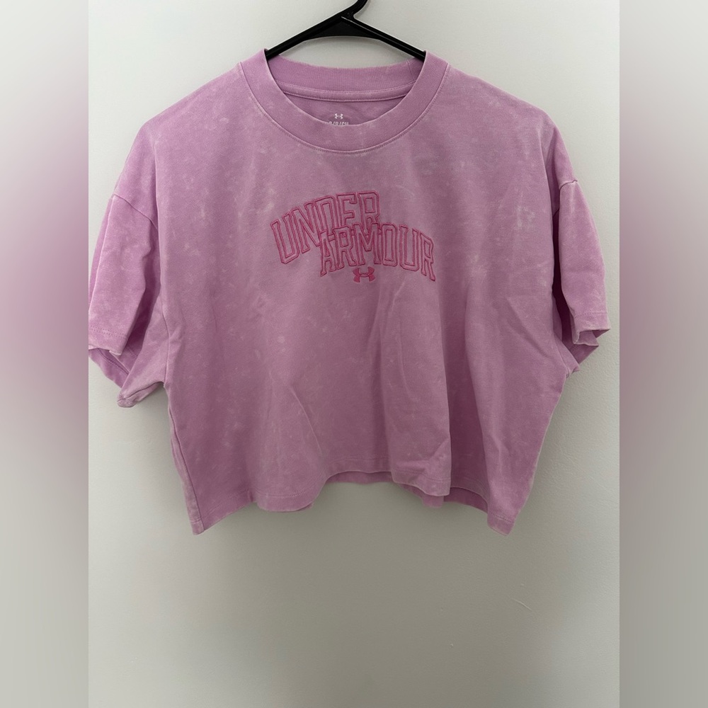 Under Armour Pink Cropped Tee